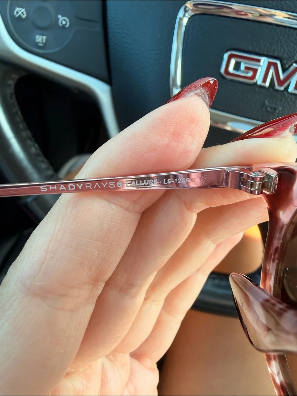 Shady Rays- color rush sunglasses